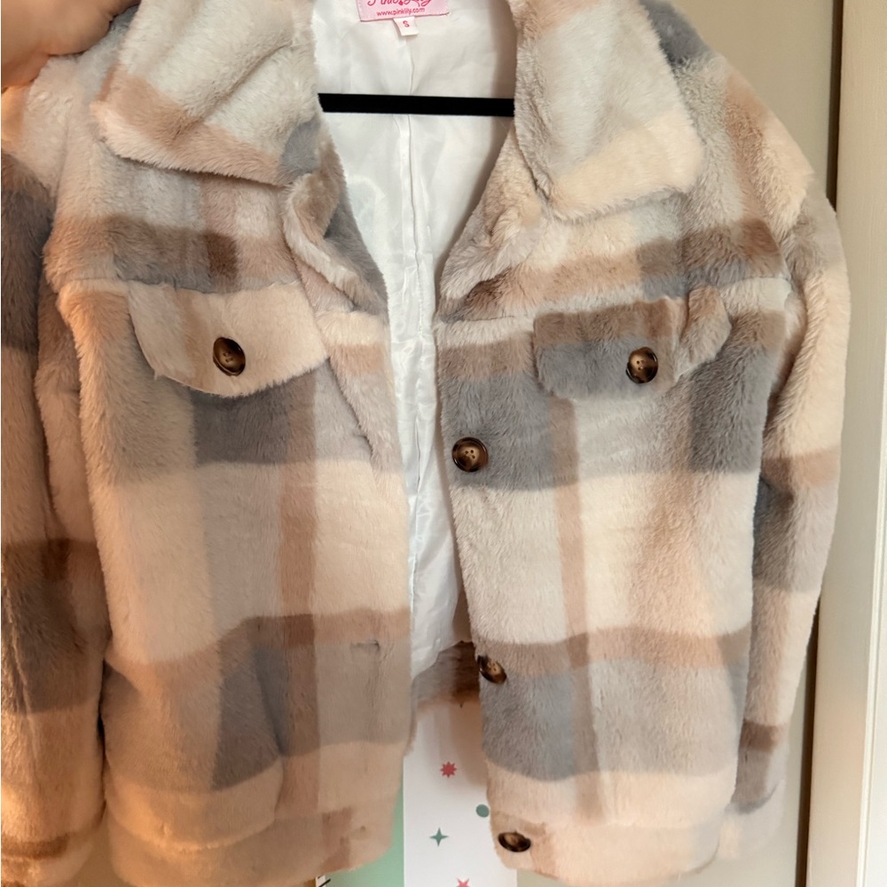 Pink Lily Plaid Jacket in Gray and Cream